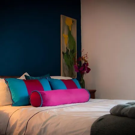 Cecas At Myross Wood House Leap