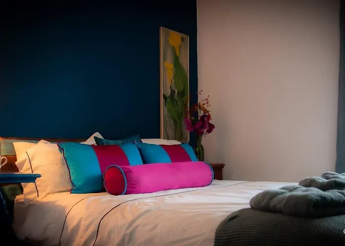 Cecas At Myross Wood House Leap